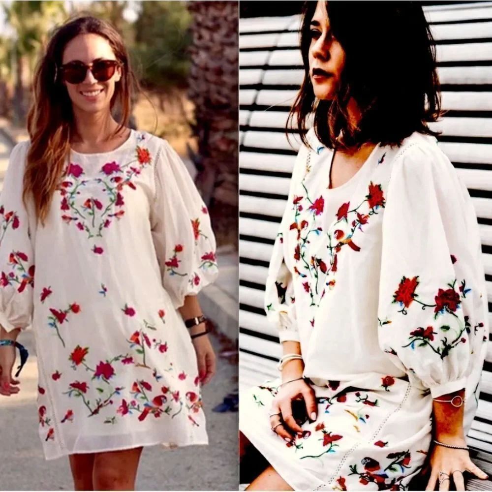 Zara Premium Embroidered Parrots Red and Cream Resort Mini Dress Crew Neck Sz L